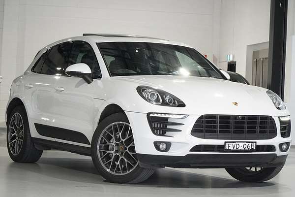 2015 Porsche Macan S 95B