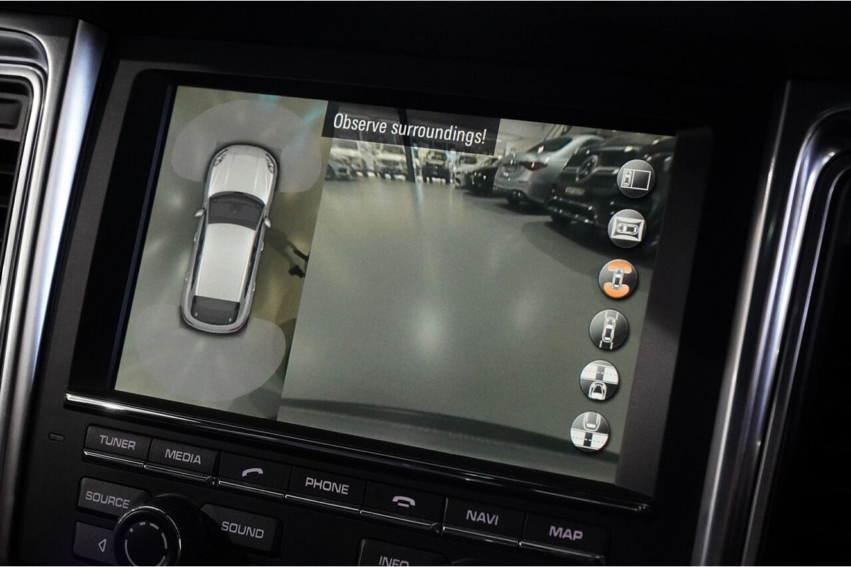 2015 Porsche Macan S 95B