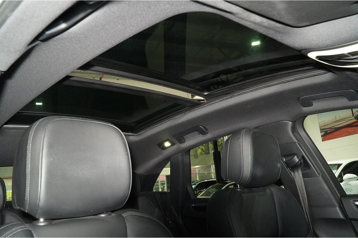 2015 Porsche Macan S 95B