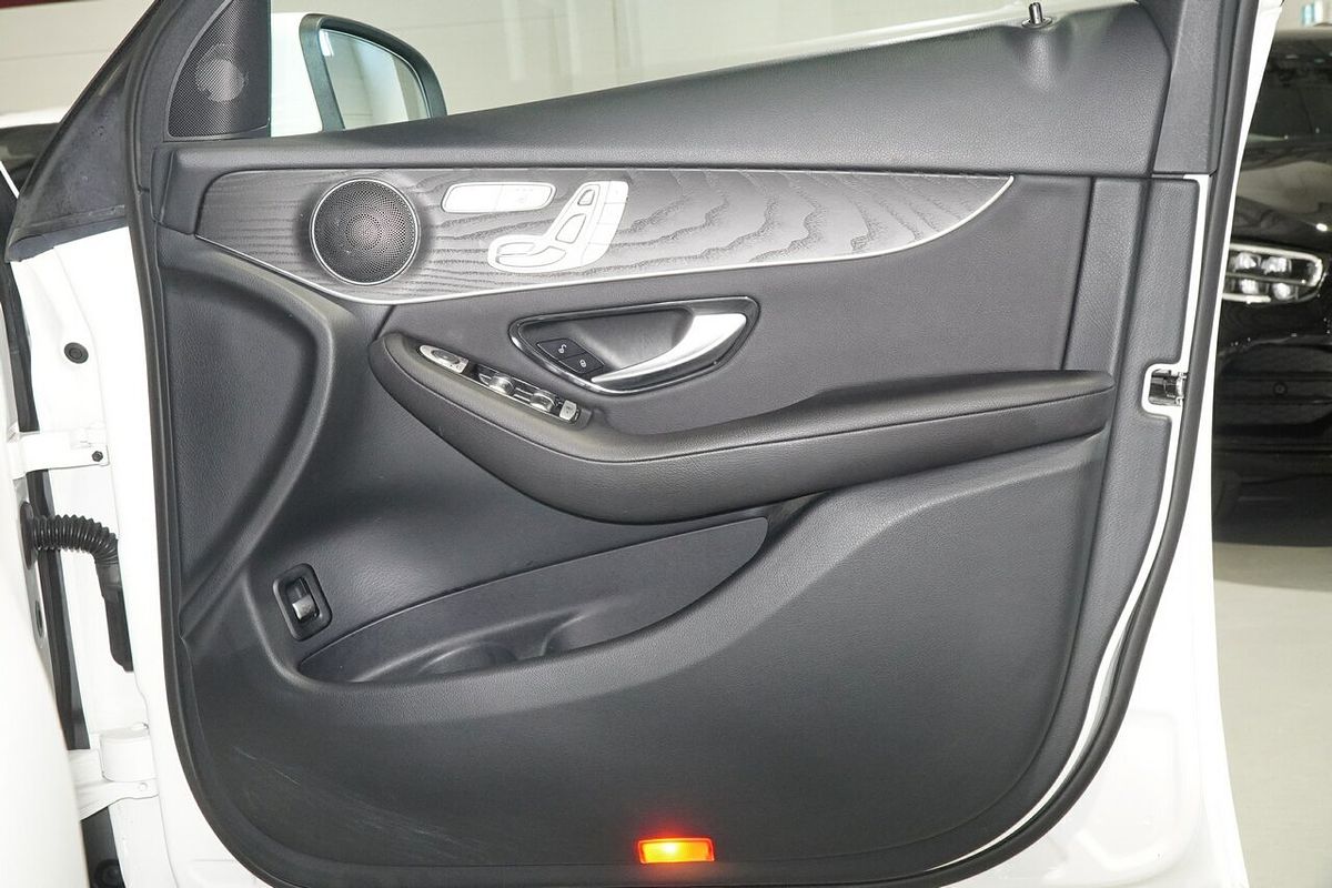 2022 Mercedes-Benz GLC-Class GLC300 e X253