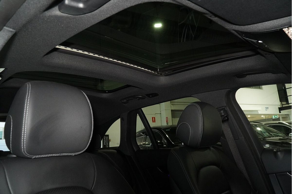 2022 Mercedes-Benz GLC-Class GLC300 e X253