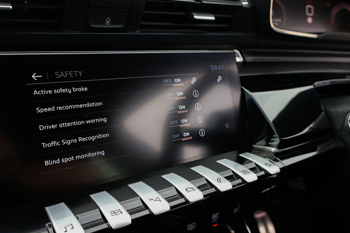 2022 Peugeot 508 GT R8