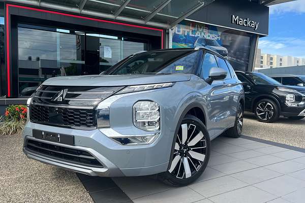 2025 Mitsubishi Outlander Exceed Tourer ZM