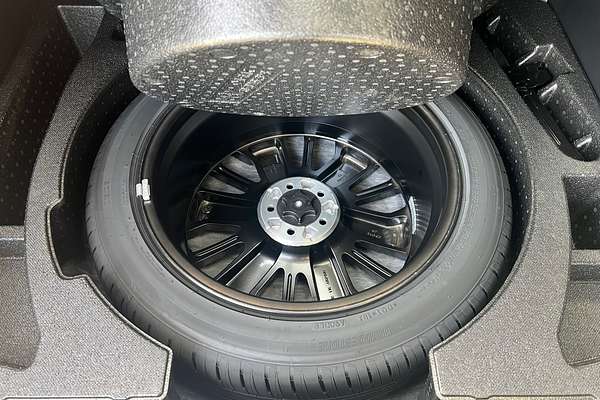 2025 Mitsubishi Outlander Exceed Tourer ZM