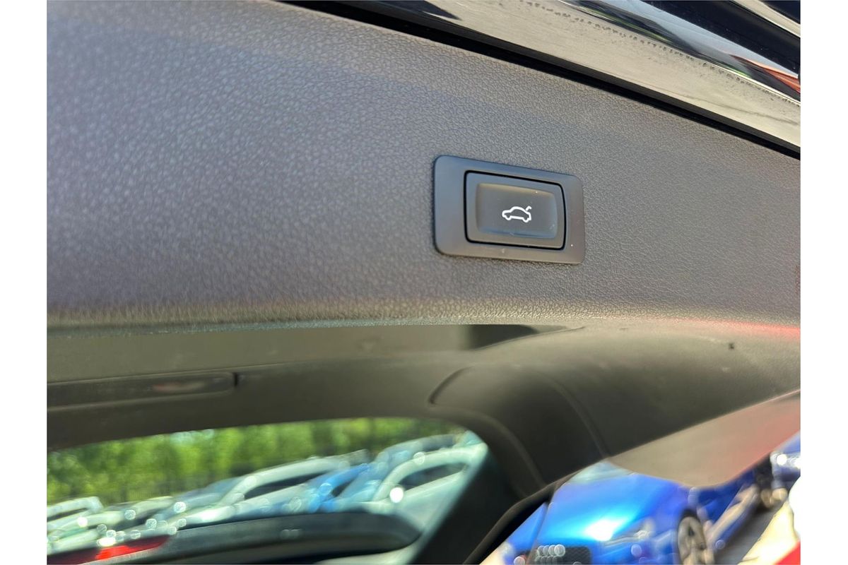 2015 Audi SQ5 TDI 8R