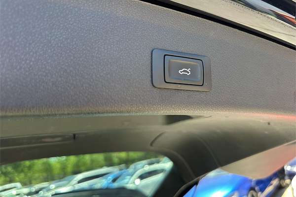 2015 Audi SQ5 TDI 8R