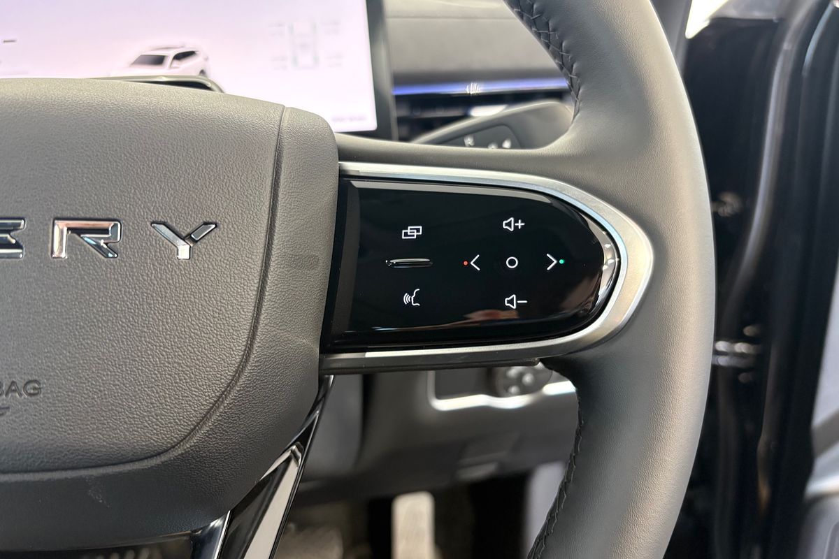 2025 Chery Tiggo 8 Super Hybrid Ultimate T31