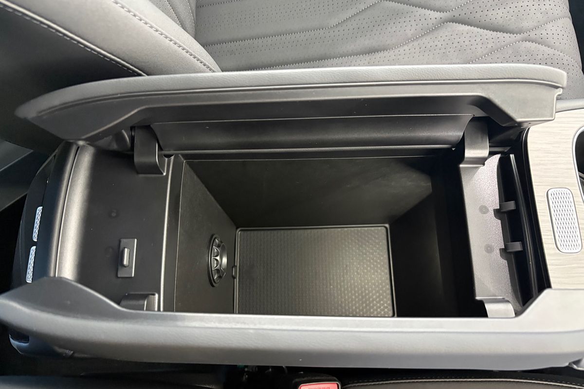 2025 Chery Tiggo 8 Super Hybrid Ultimate T31