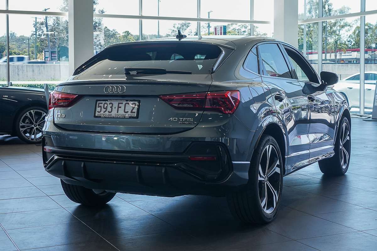 2022 Audi Q3 40 TFSI F3