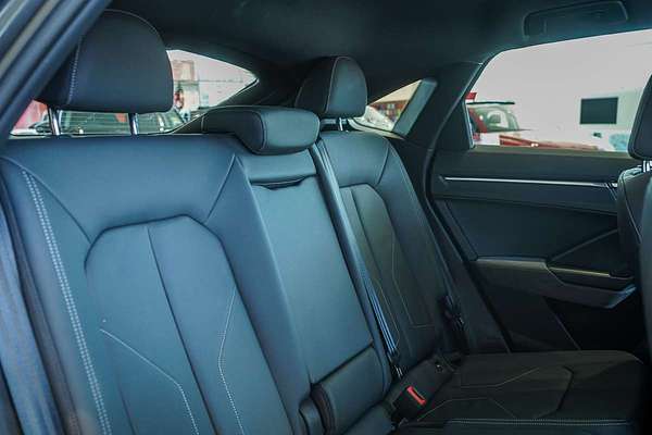 2022 Audi Q3 40 TFSI F3