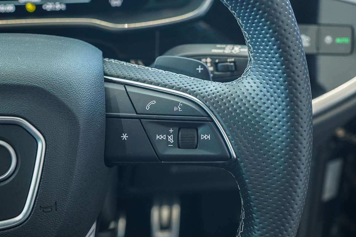 2022 Audi Q3 40 TFSI F3