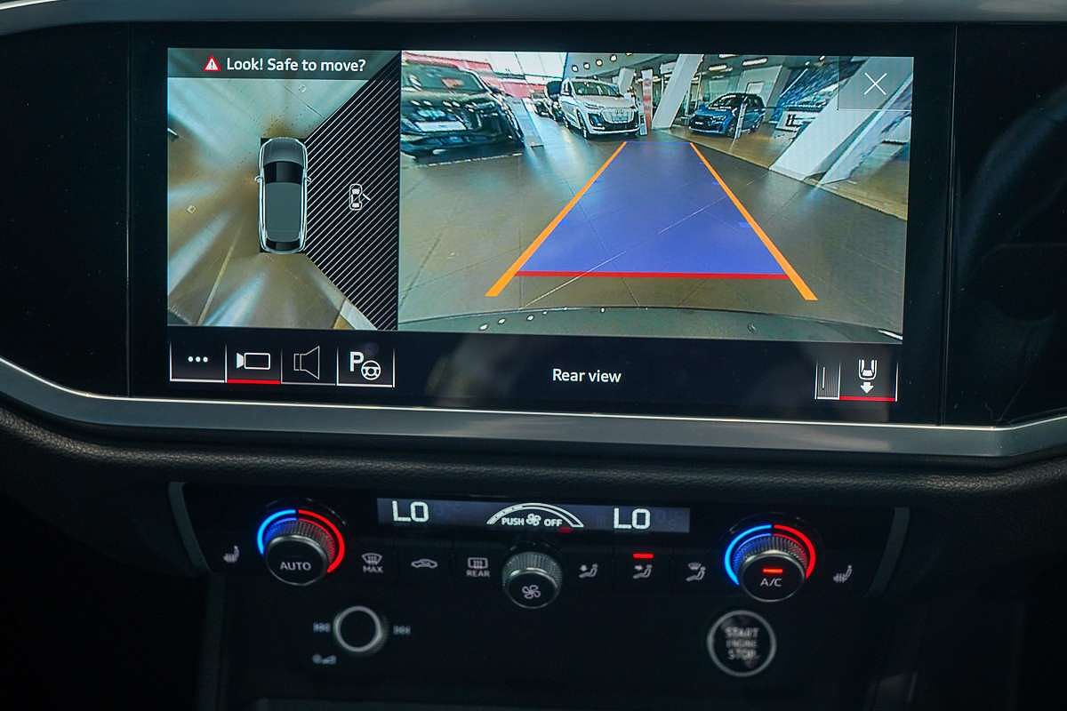 2022 Audi Q3 40 TFSI F3