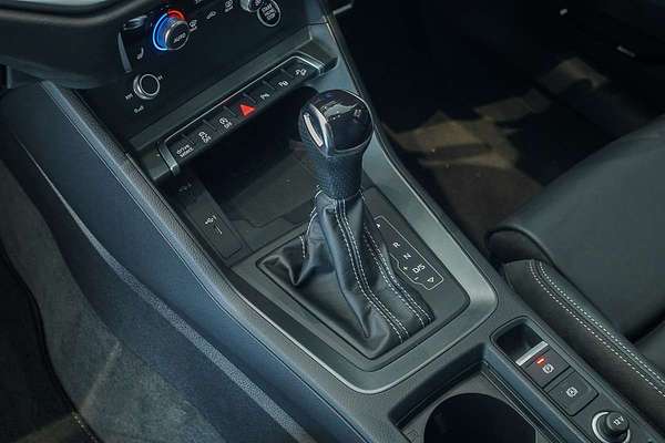 2022 Audi Q3 40 TFSI F3