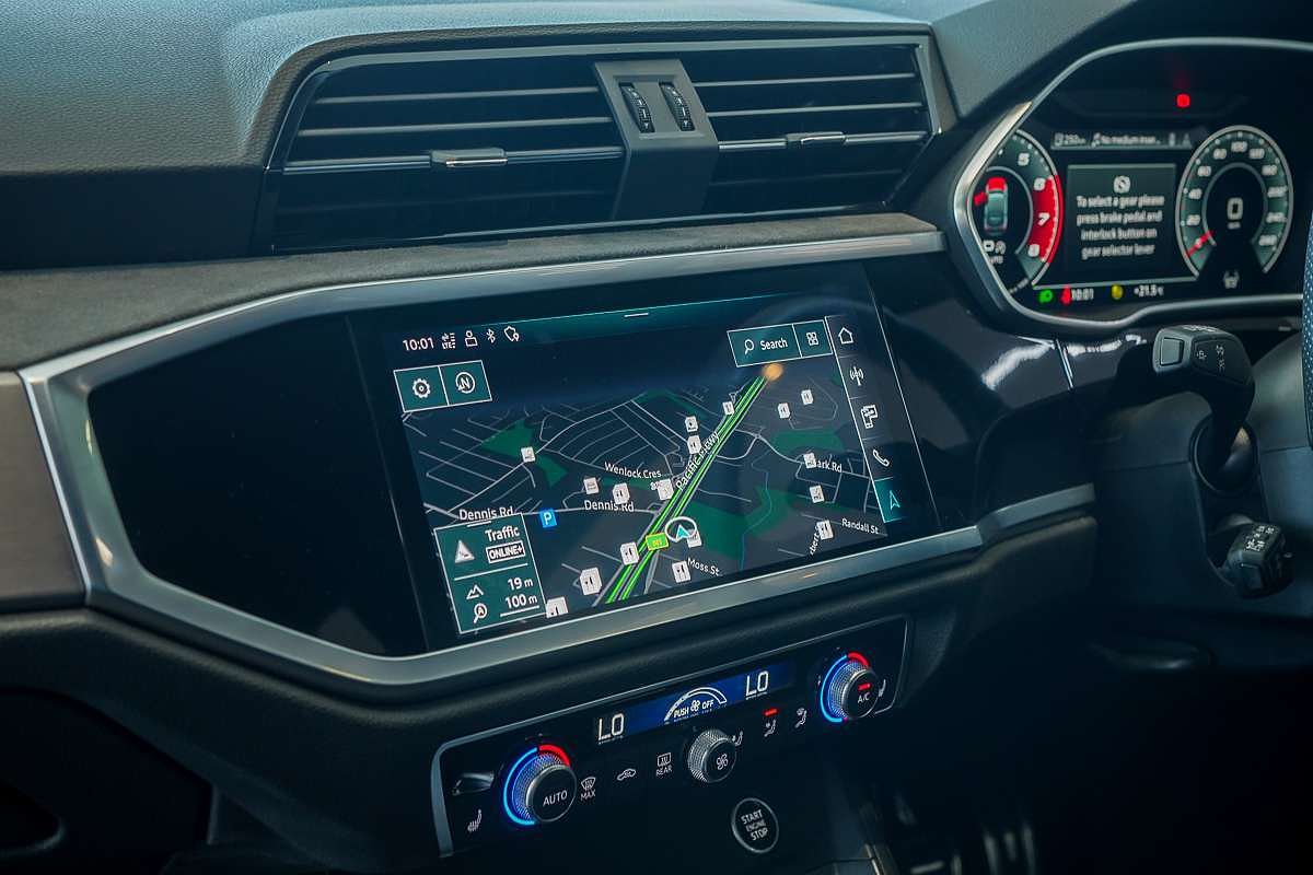 2022 Audi Q3 40 TFSI F3