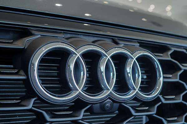 2022 Audi Q3 40 TFSI F3