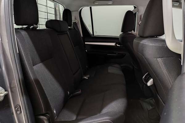 2021 Toyota Hilux SR5 GUN126R 4X4