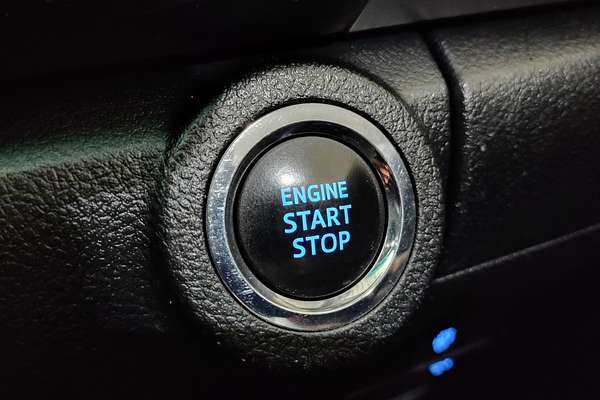 2021 Toyota Hilux SR5 GUN126R 4X4