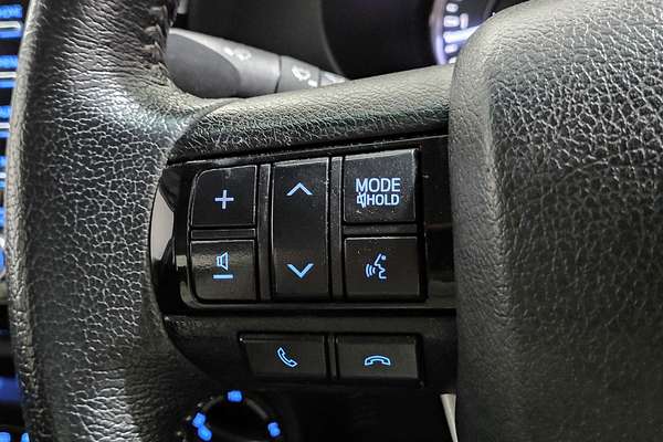 2021 Toyota Hilux SR5 GUN126R 4X4