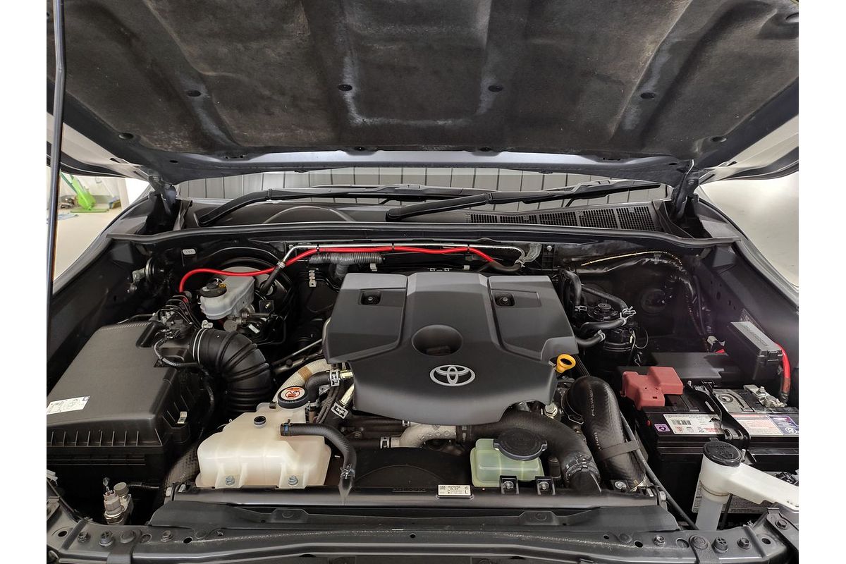 2021 Toyota Hilux SR5 GUN126R 4X4