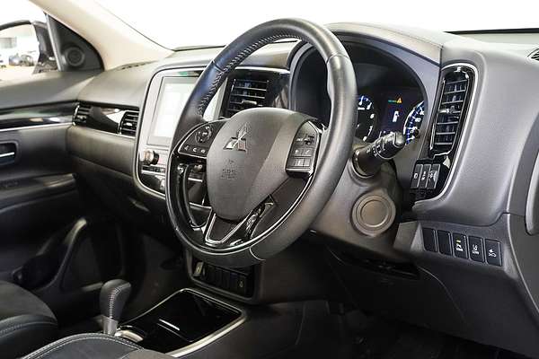 2020 Mitsubishi Outlander LS ZL