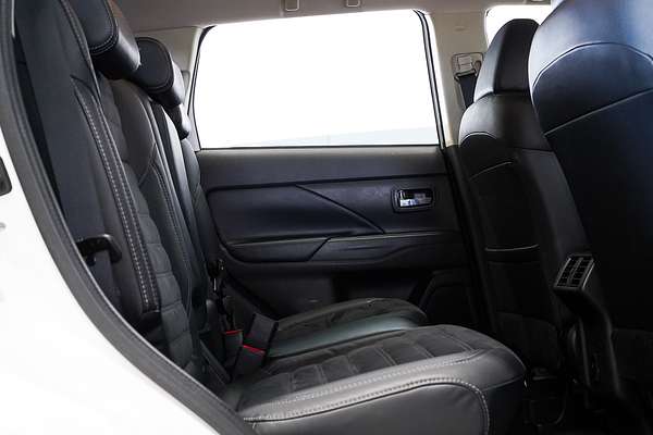 2020 Mitsubishi Outlander LS ZL