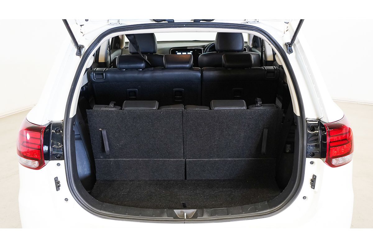 2020 Mitsubishi Outlander LS ZL