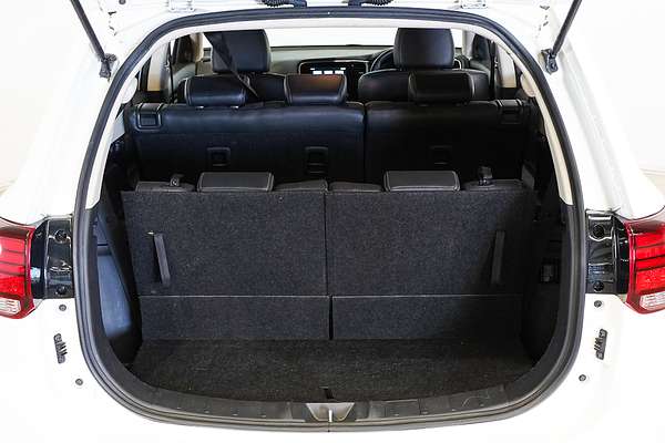 2020 Mitsubishi Outlander LS ZL