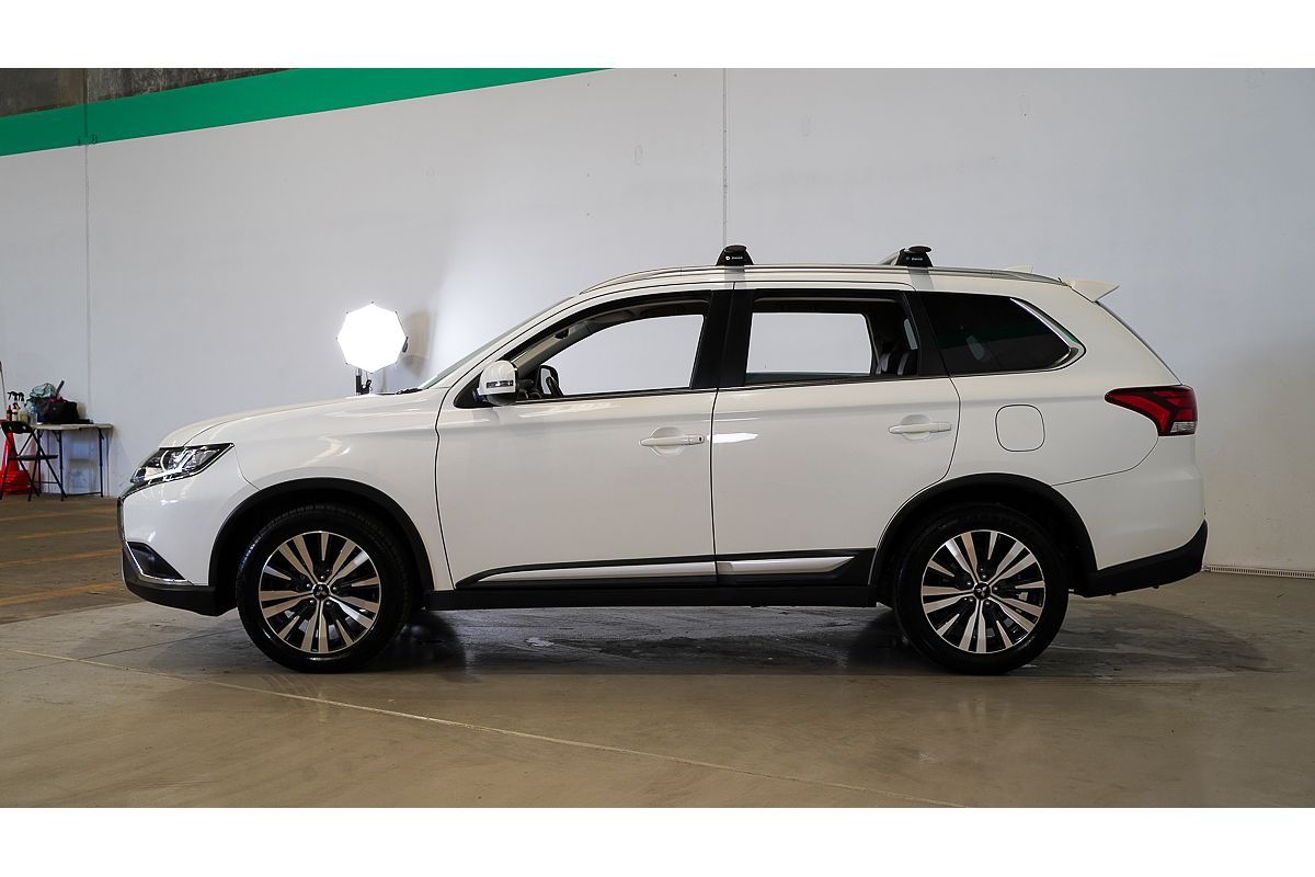 2020 Mitsubishi Outlander LS ZL