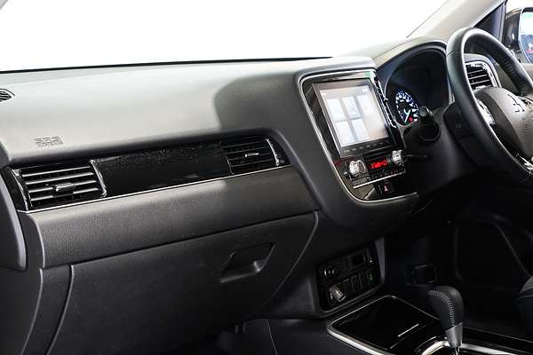 2020 Mitsubishi Outlander LS ZL