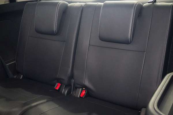 2020 Mitsubishi Outlander LS ZL