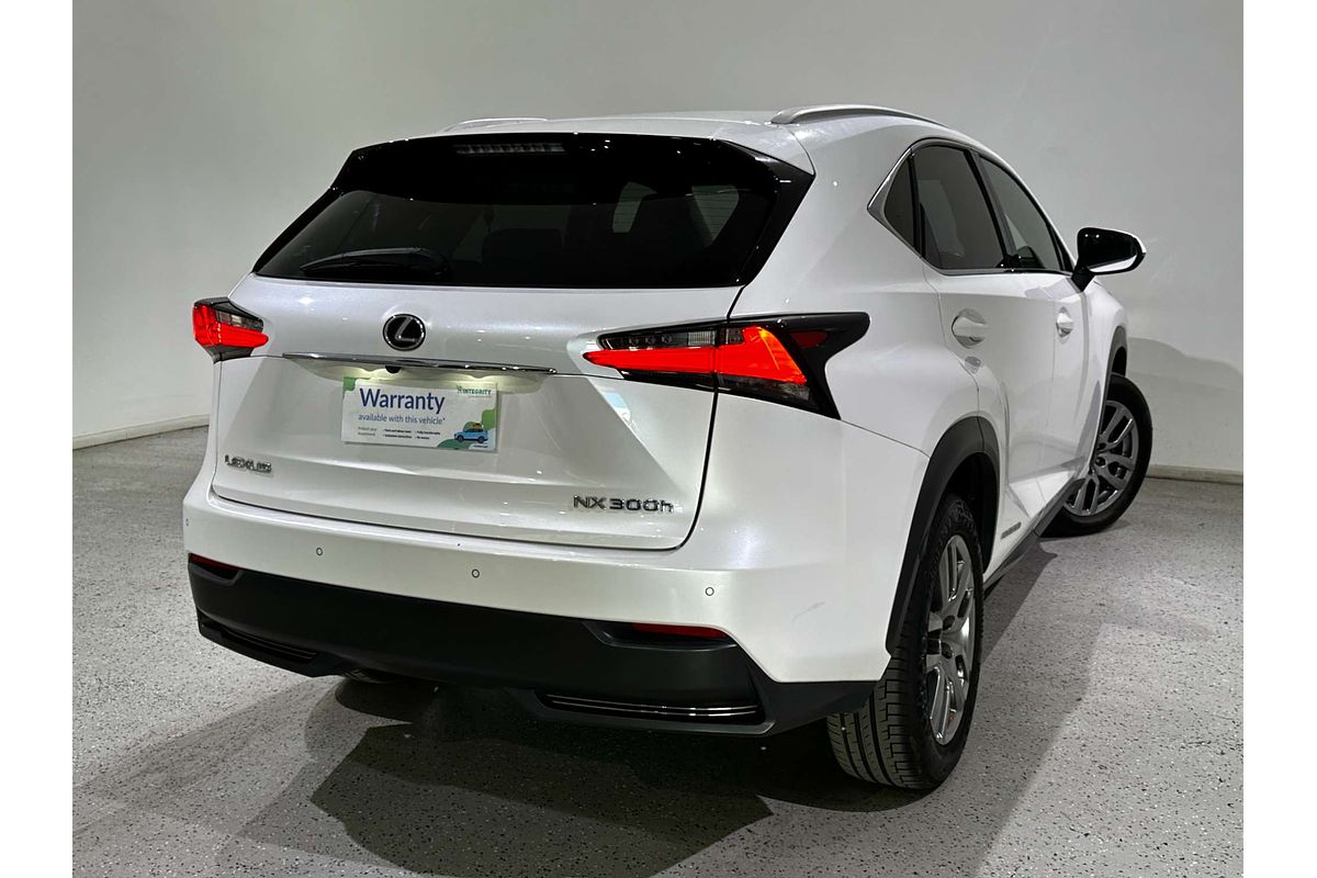 2015 Lexus NX NX300h Luxury AYZ10R
