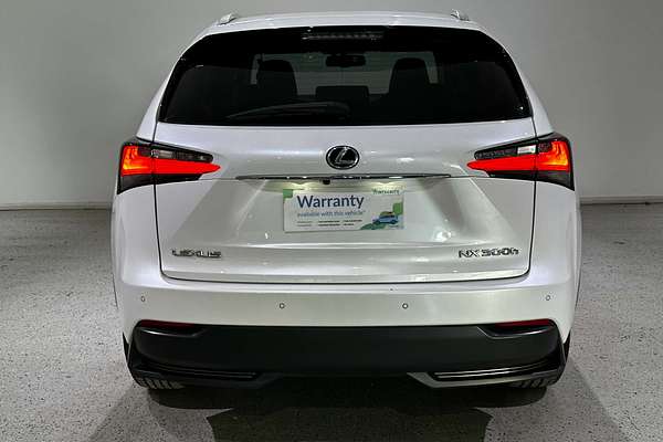 2015 Lexus NX NX300h Luxury AYZ10R