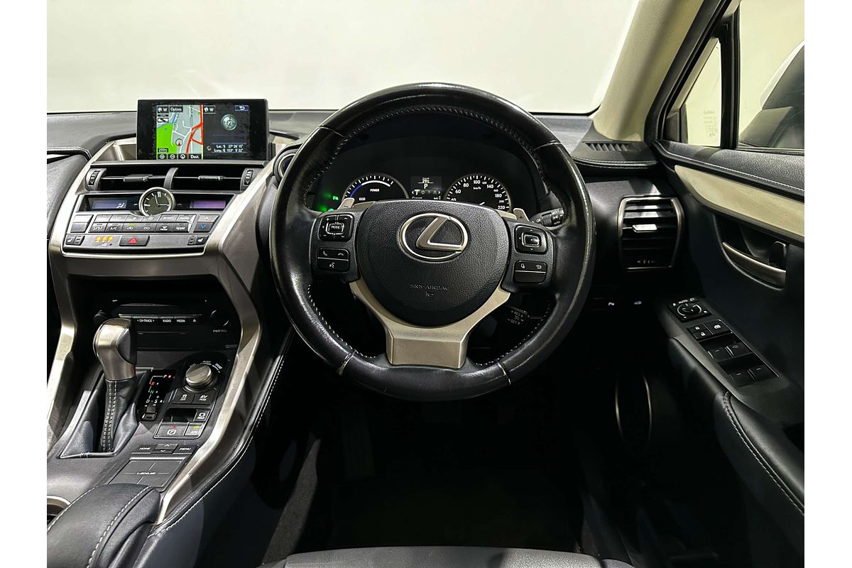 2015 Lexus NX NX300h Luxury AYZ10R