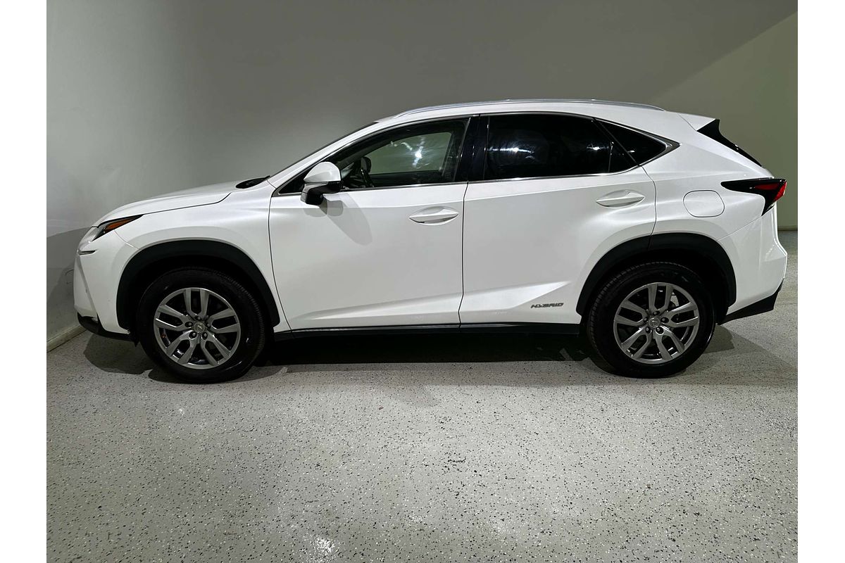 2015 Lexus NX NX300h Luxury AYZ10R