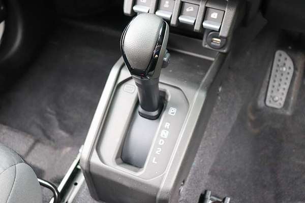 2025 Suzuki Jimny XL JJ