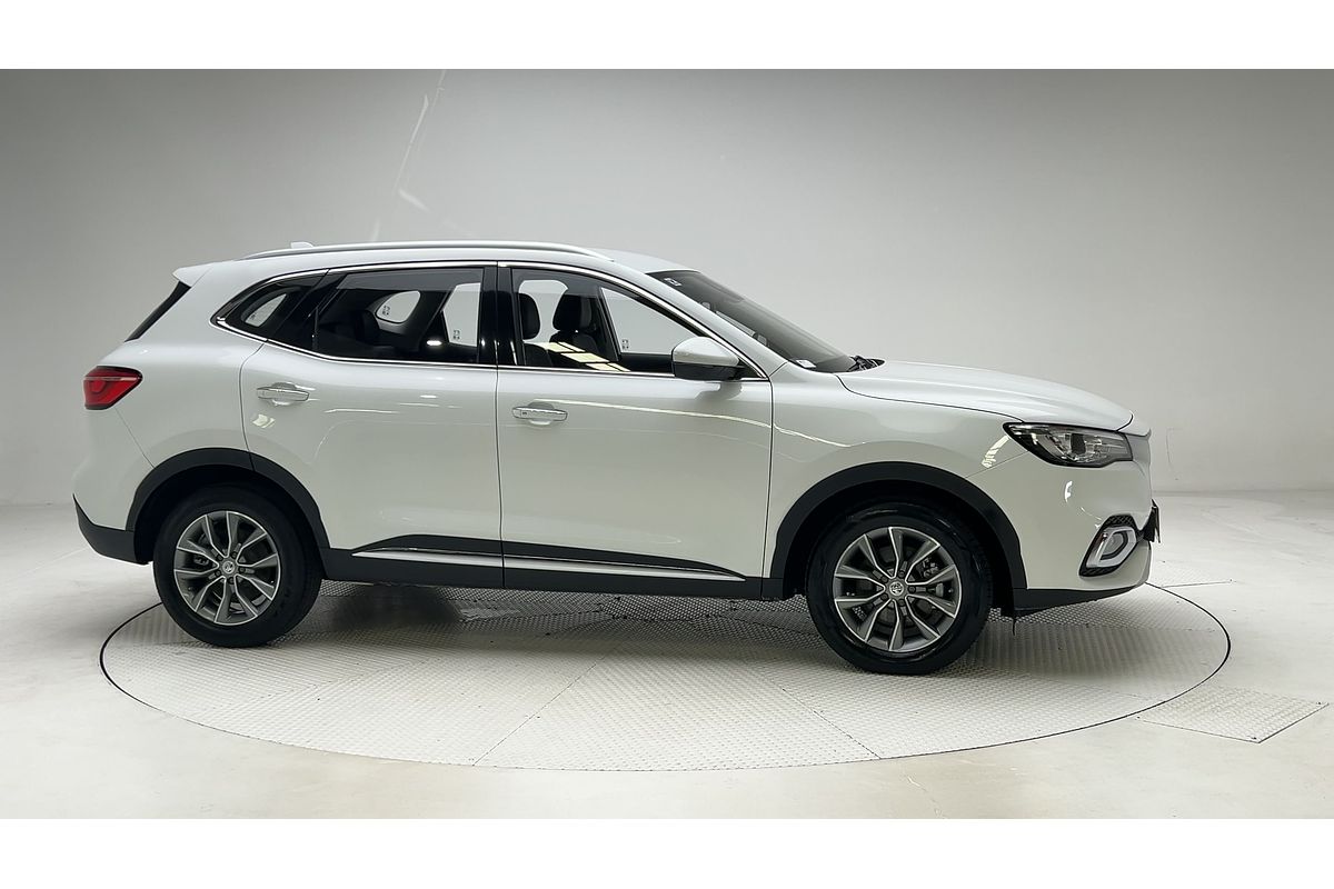 2022 MG HS Vibe SAS23