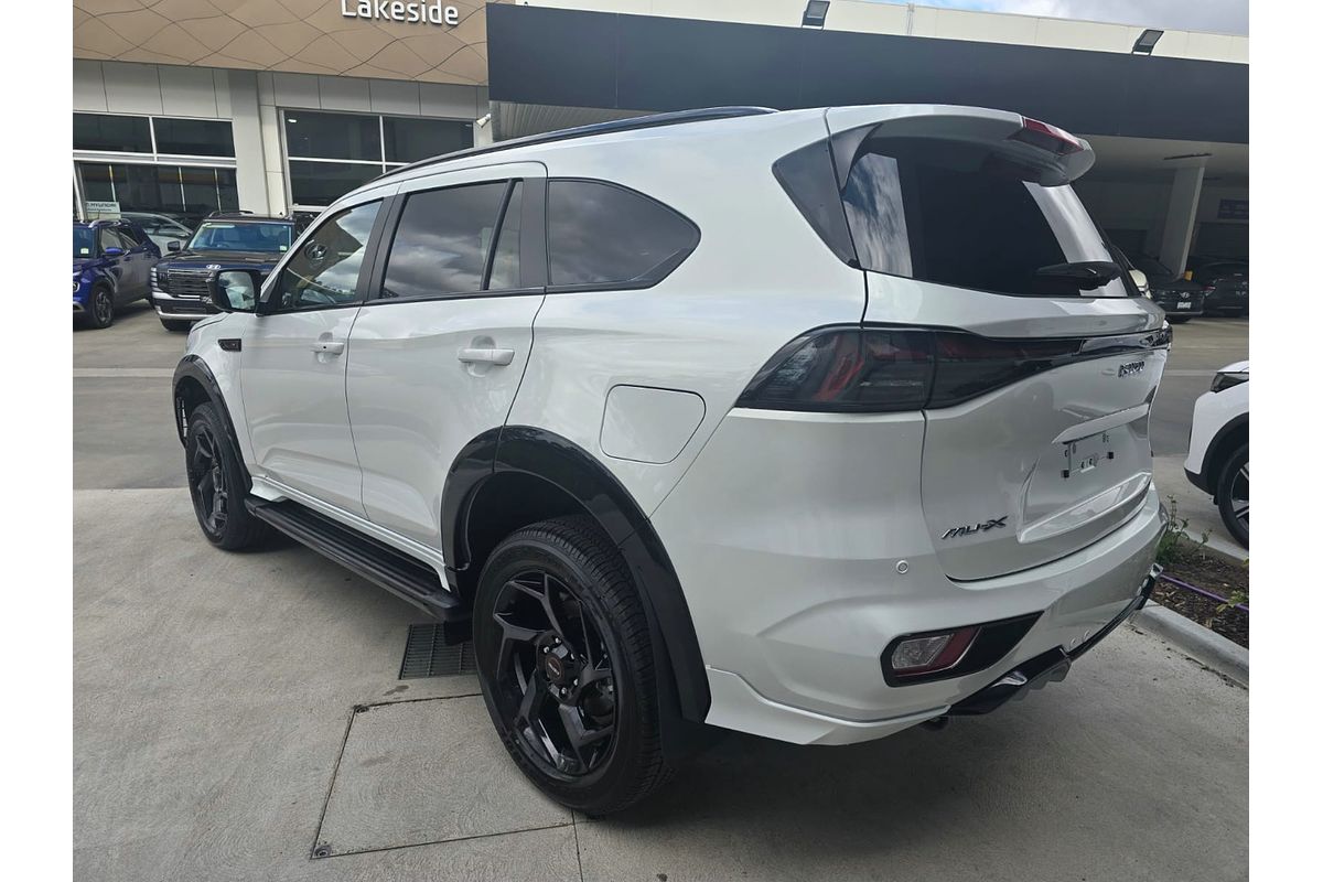 2025 Isuzu MU-X X-TERRAIN