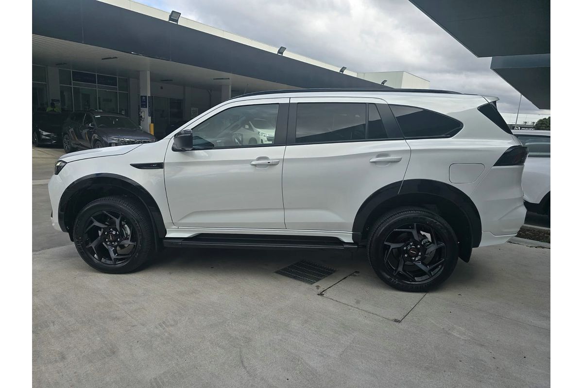 2025 Isuzu MU-X X-TERRAIN