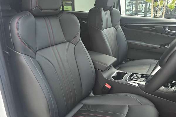 2025 Isuzu MU-X X-TERRAIN