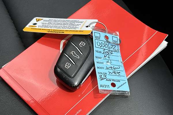 2022 MG HS Vibe SAS23