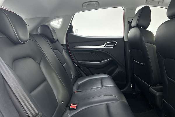 2022 MG ZS Excite AZS1