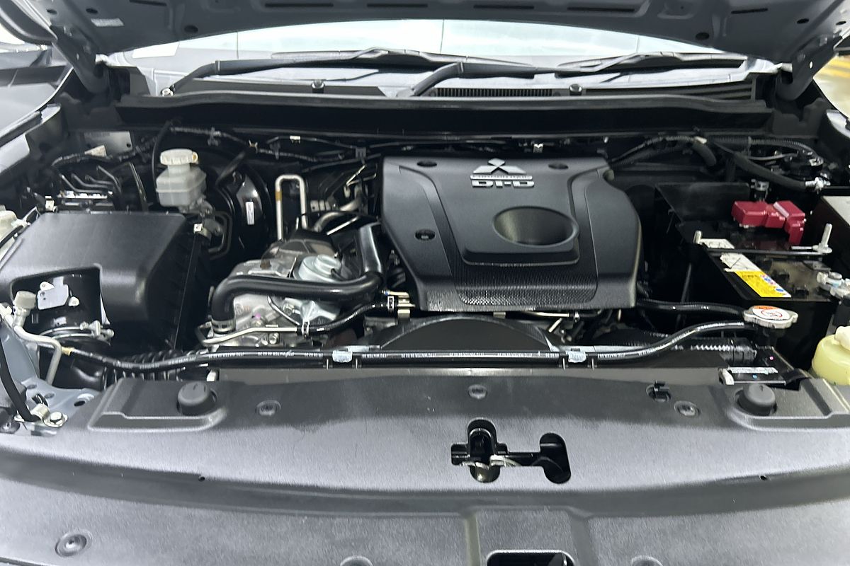 2020 Mitsubishi Pajero Sport GLS QF