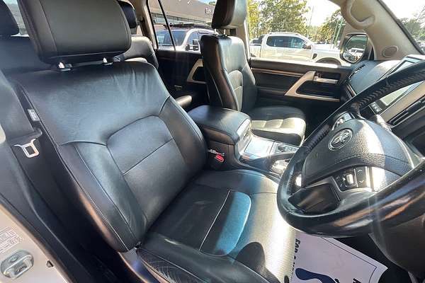 2018 Toyota Landcruiser VX (4x4) VDJ200R MY16