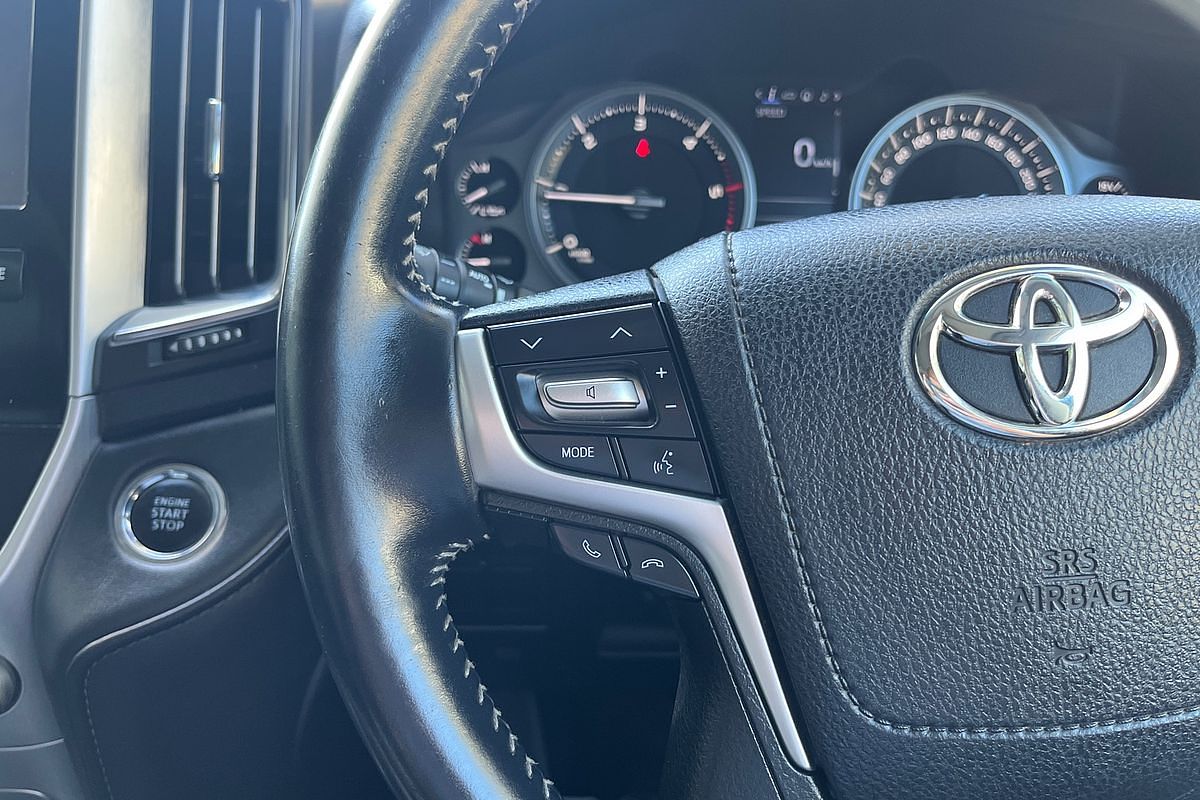 2018 Toyota Landcruiser VX (4x4) VDJ200R MY16