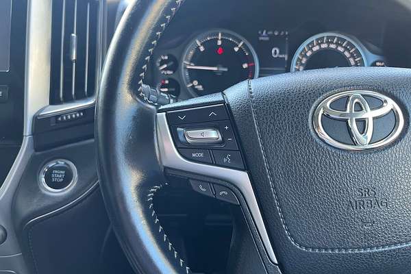 2018 Toyota Landcruiser VX (4x4) VDJ200R MY16