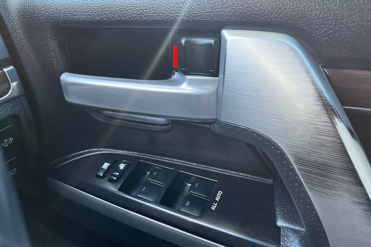 2018 Toyota Landcruiser VX (4x4) VDJ200R MY16