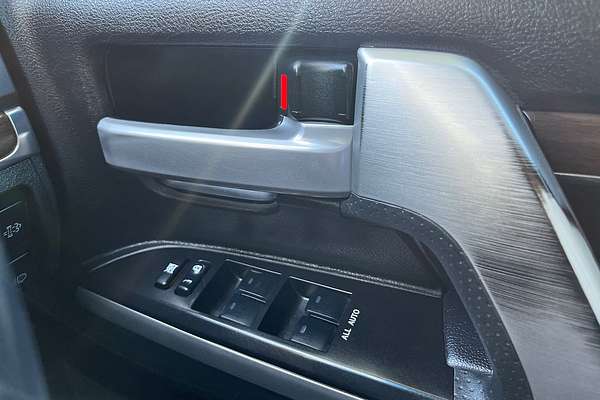 2018 Toyota Landcruiser VX (4x4) VDJ200R MY16