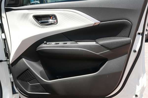 2025 Suzuki Swift Hybrid GLX UZ