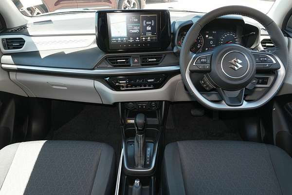 2025 Suzuki Swift Hybrid GLX UZ