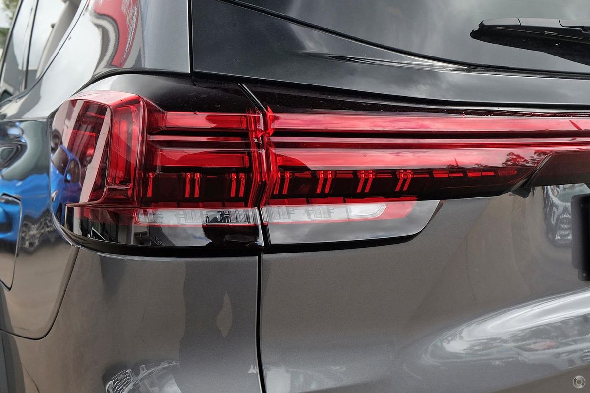 2025 LDV D90 Executive SV9A